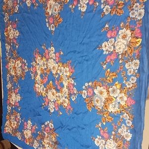 I Love H81 blue floral design 39"×39" scarf